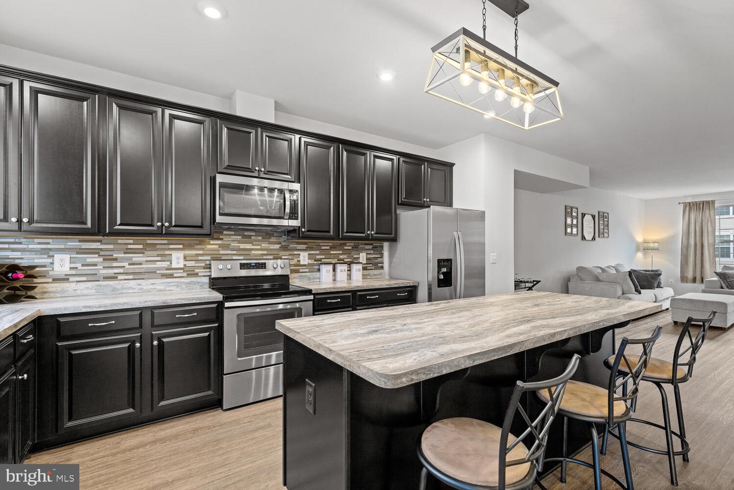 10205 Egret COURT