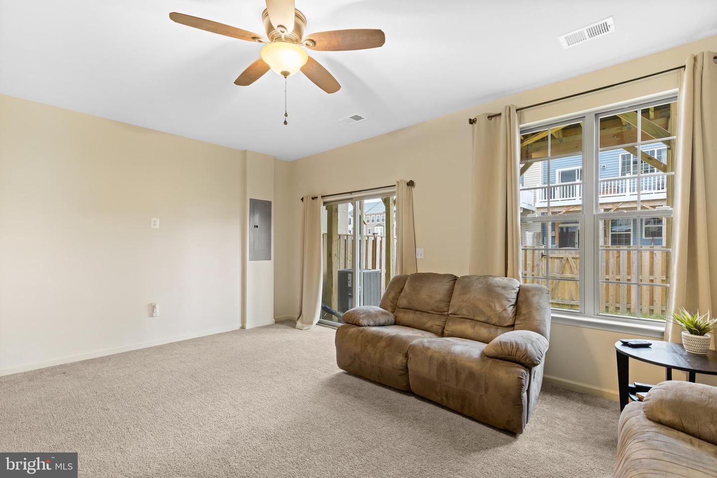 10205 Egret COURT