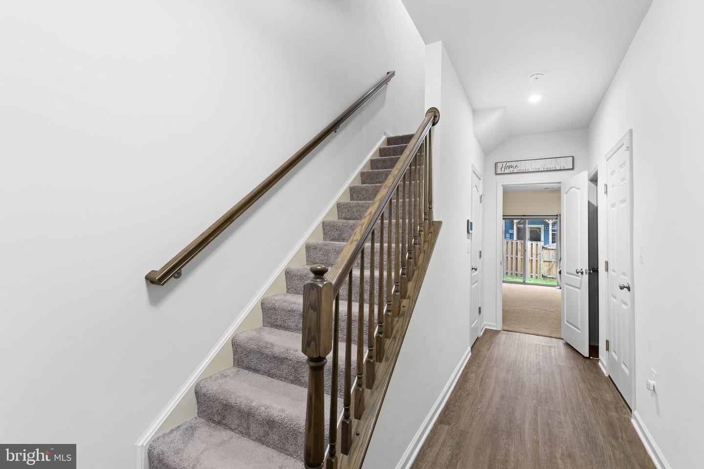 10205 Egret COURT