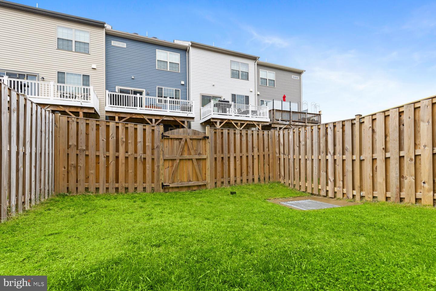 10205 Egret COURT