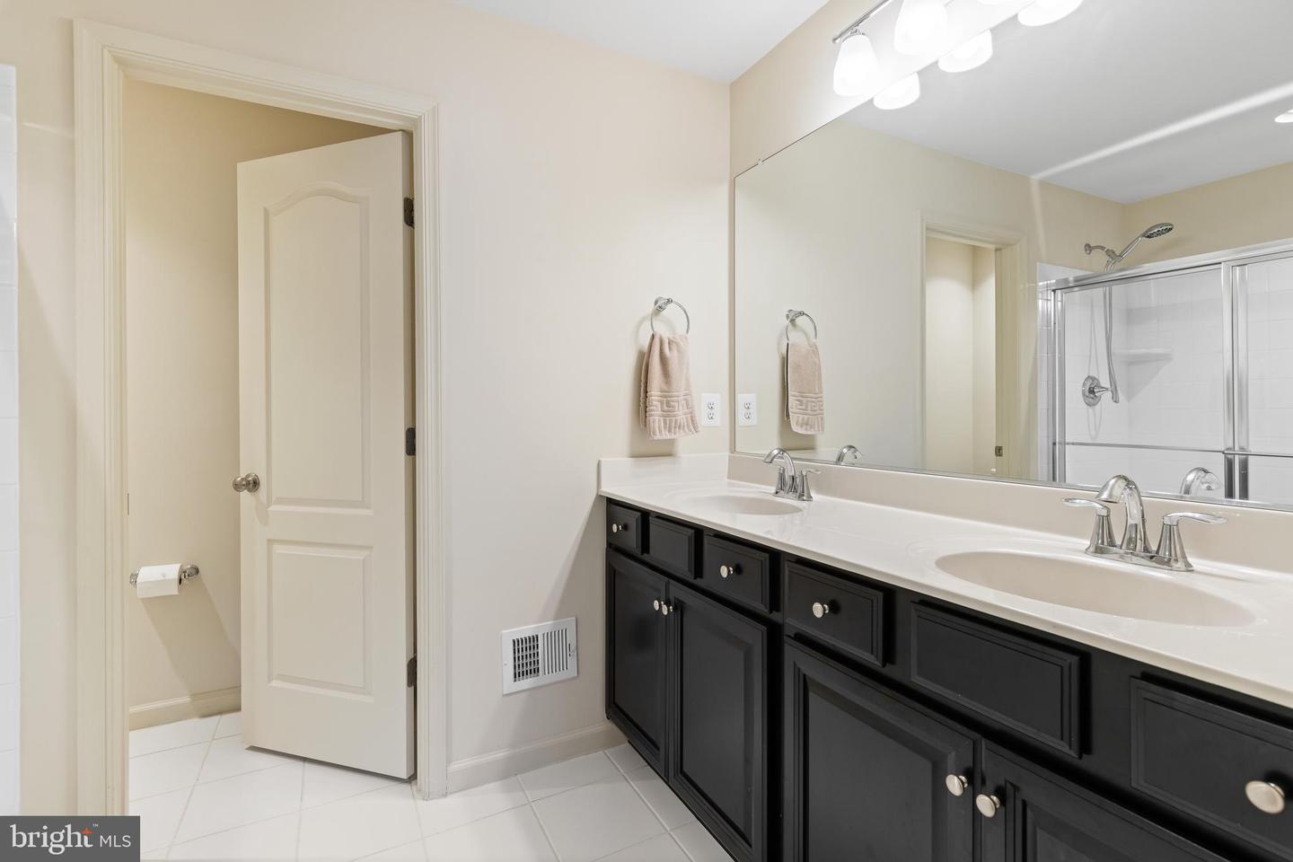 10205 Egret COURT