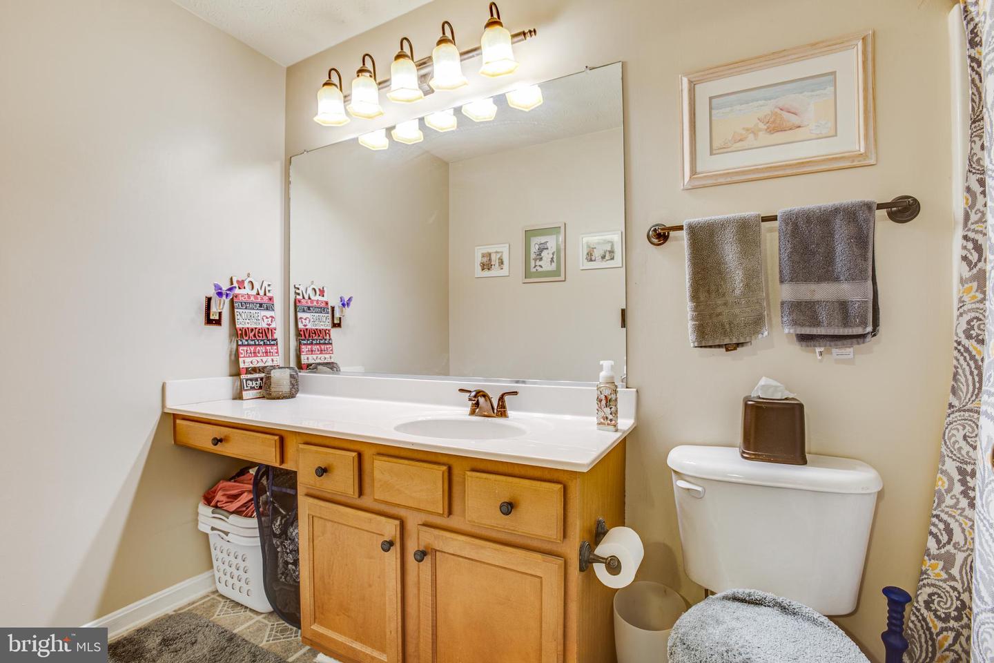 6104 Sunny Meadows DRIVE