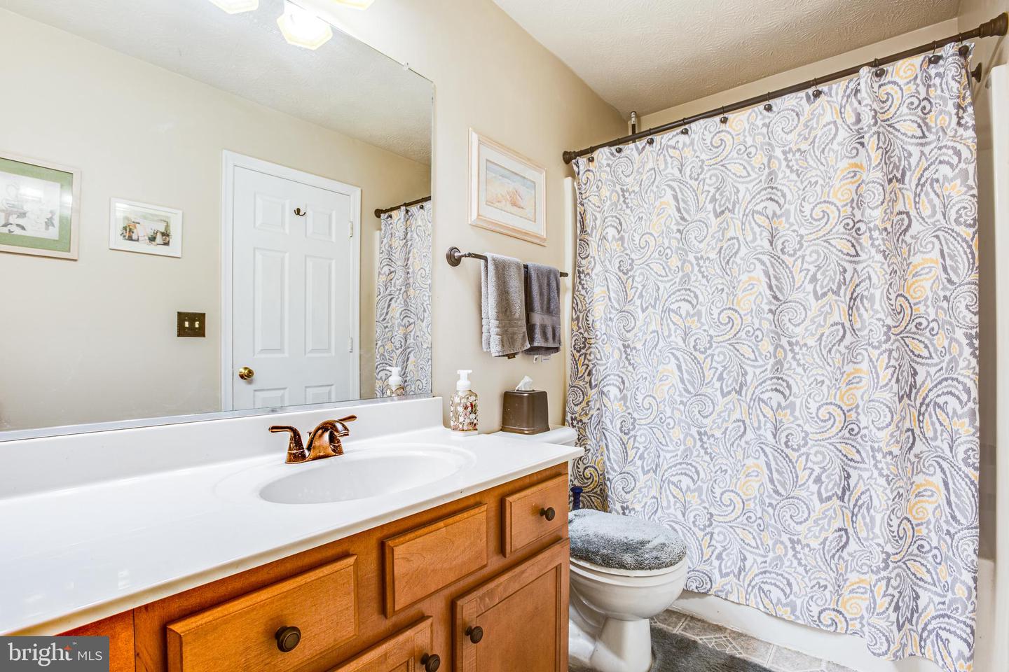6104 Sunny Meadows DRIVE