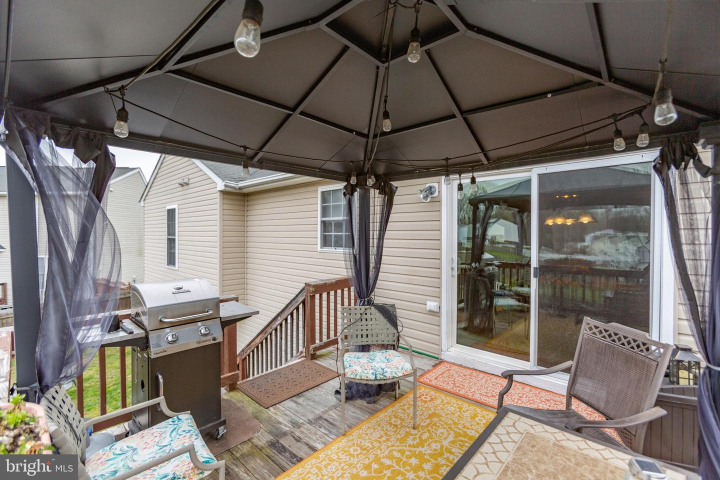 6104 Sunny Meadows DRIVE