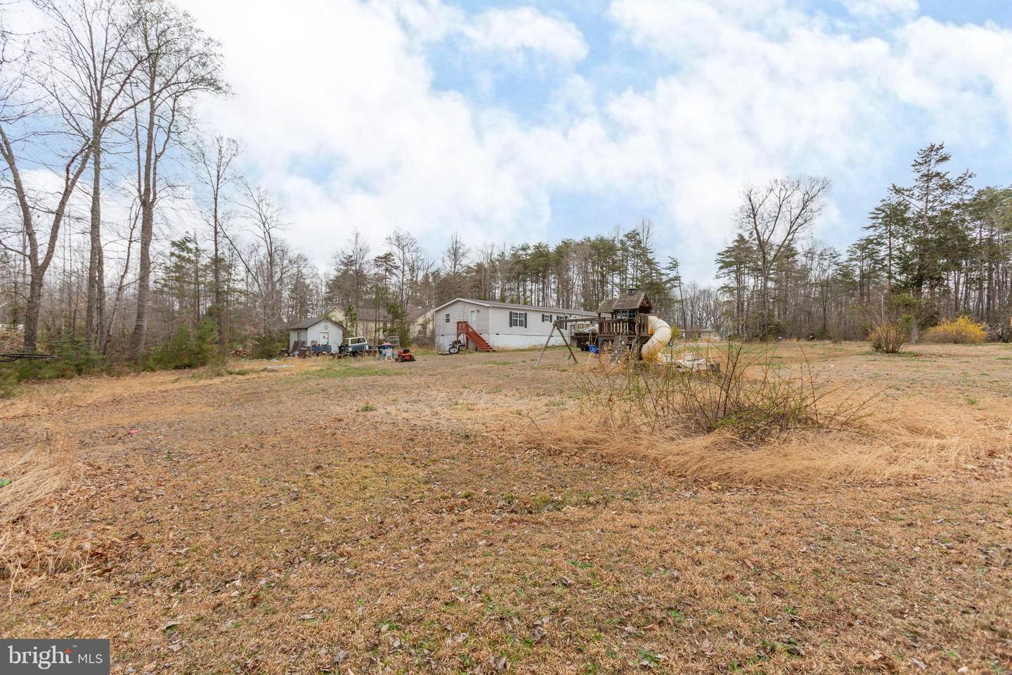 6820 Williams LANE