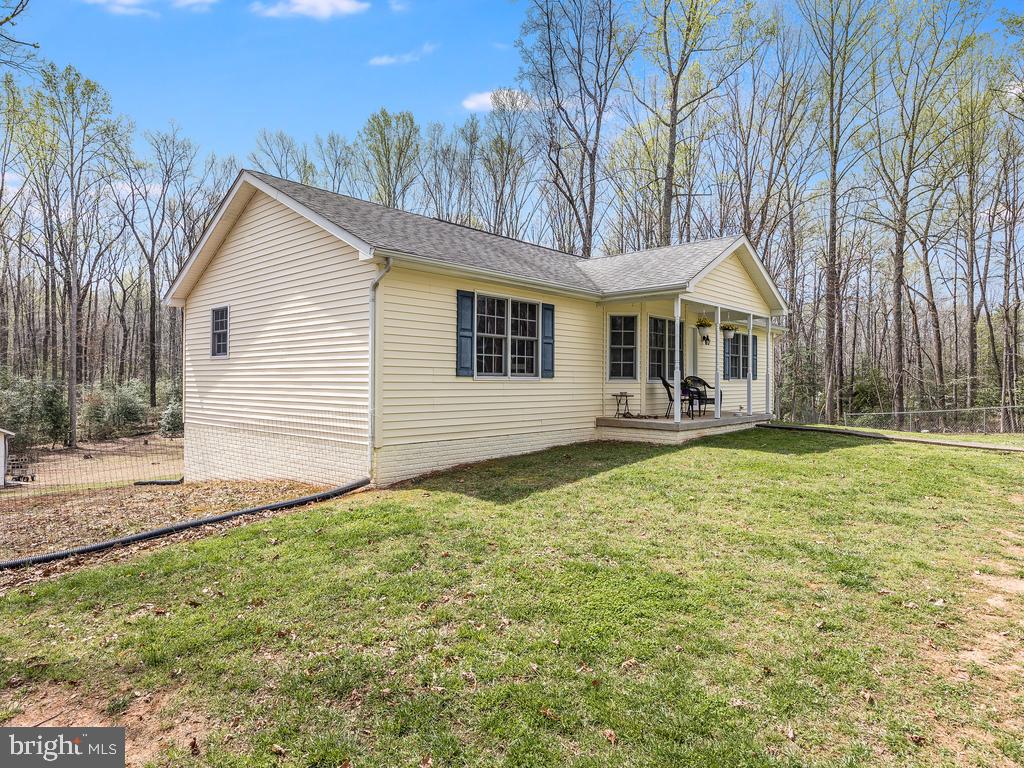 209 Oak Crest DRIVE