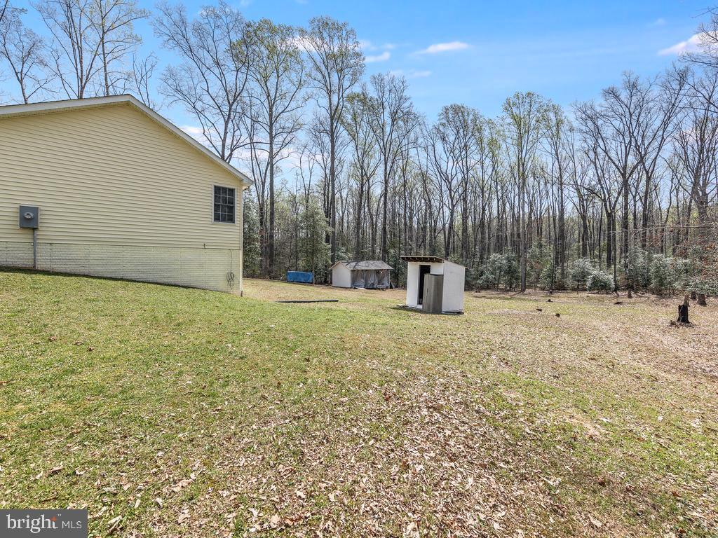 209 Oak Crest DRIVE