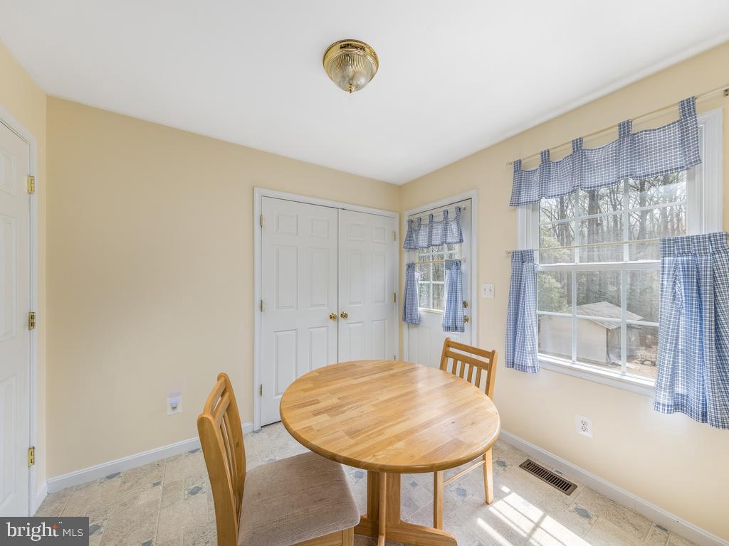 209 Oak Crest DRIVE