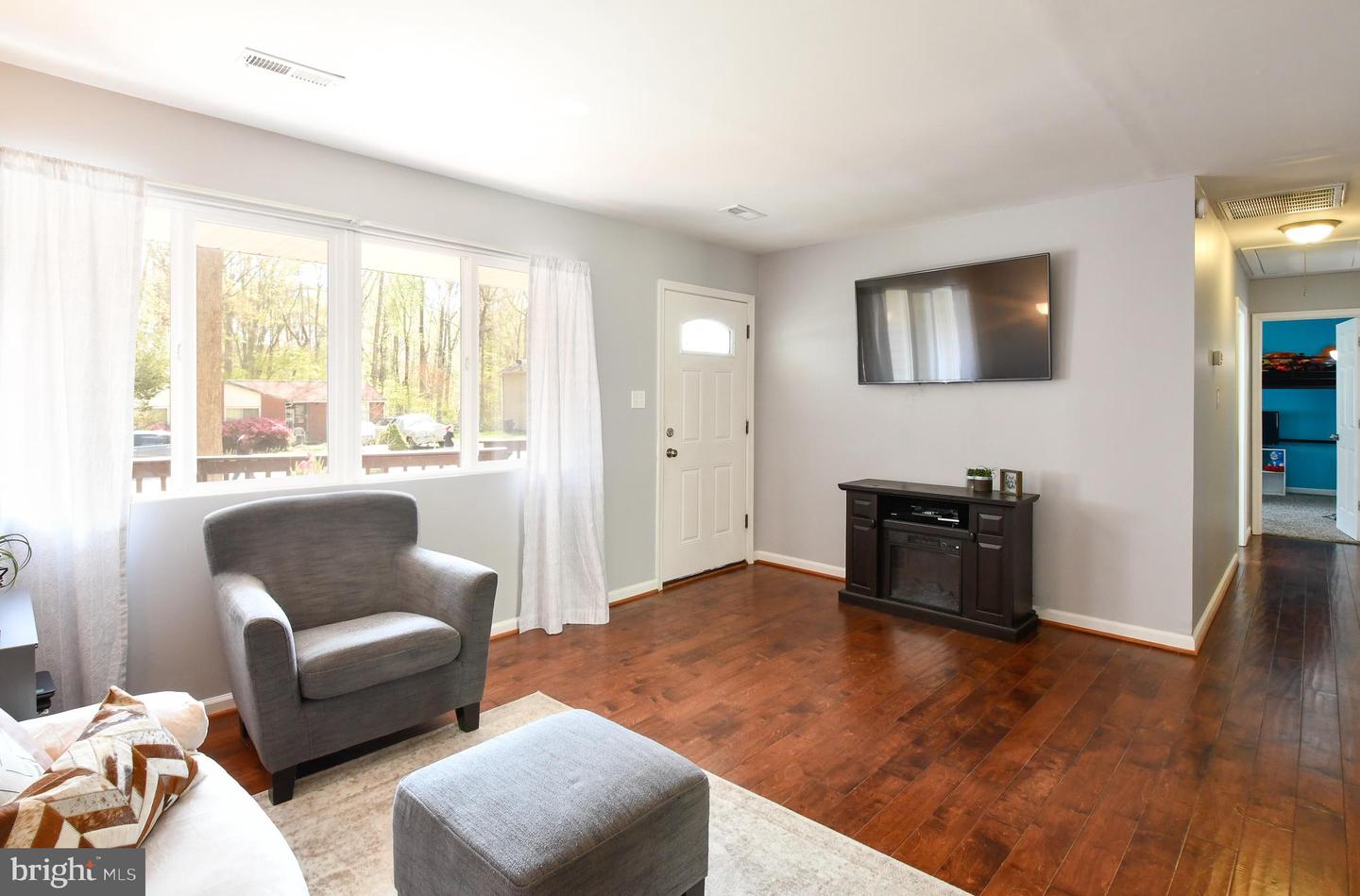 10800 Mockingbird LANE