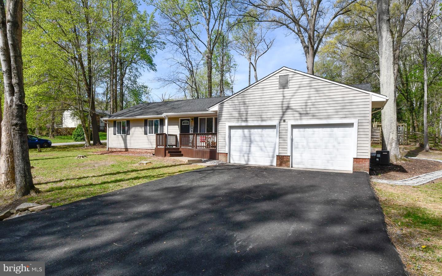 10800 Mockingbird LANE