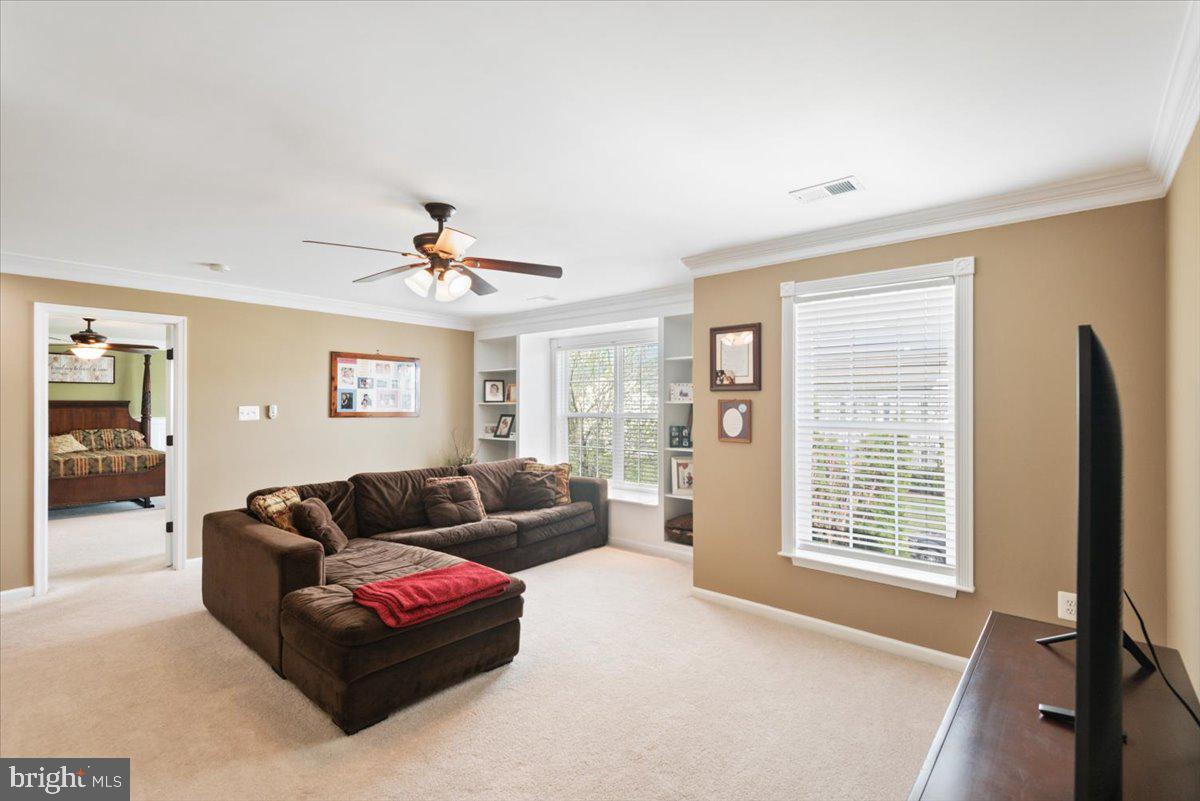 9503 Laurel Oak DRIVE