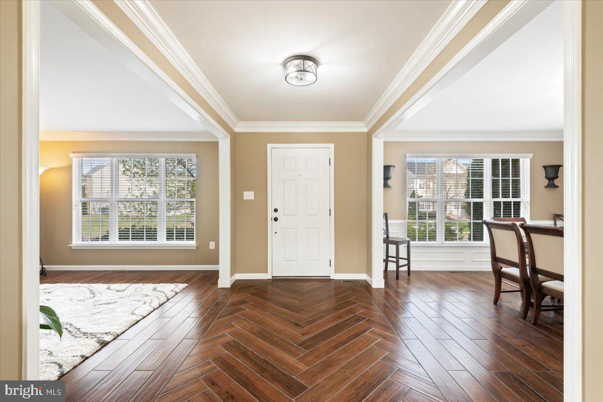 9503 Laurel Oak DRIVE