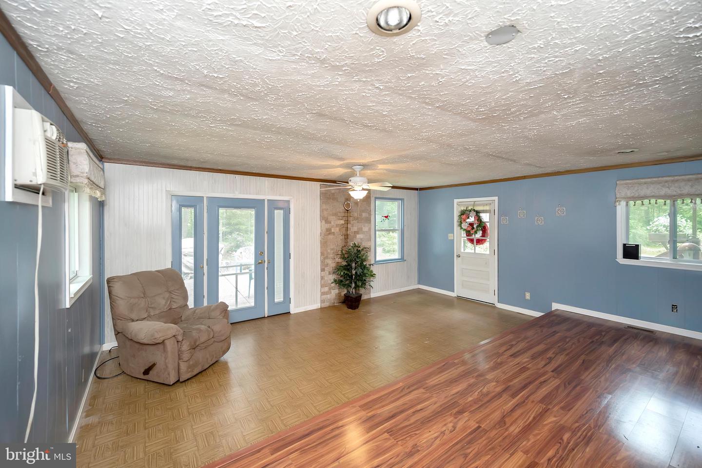 11329 Webb LANE