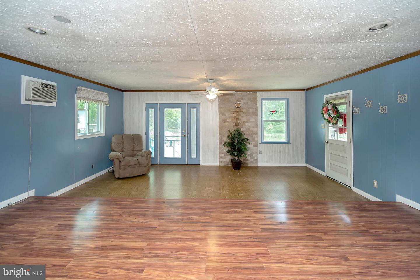 11329 Webb LANE