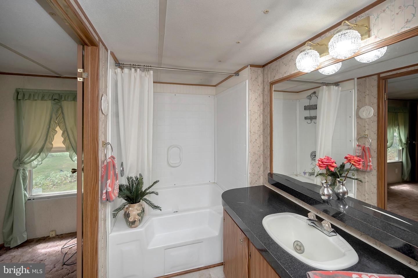 11329 Webb LANE