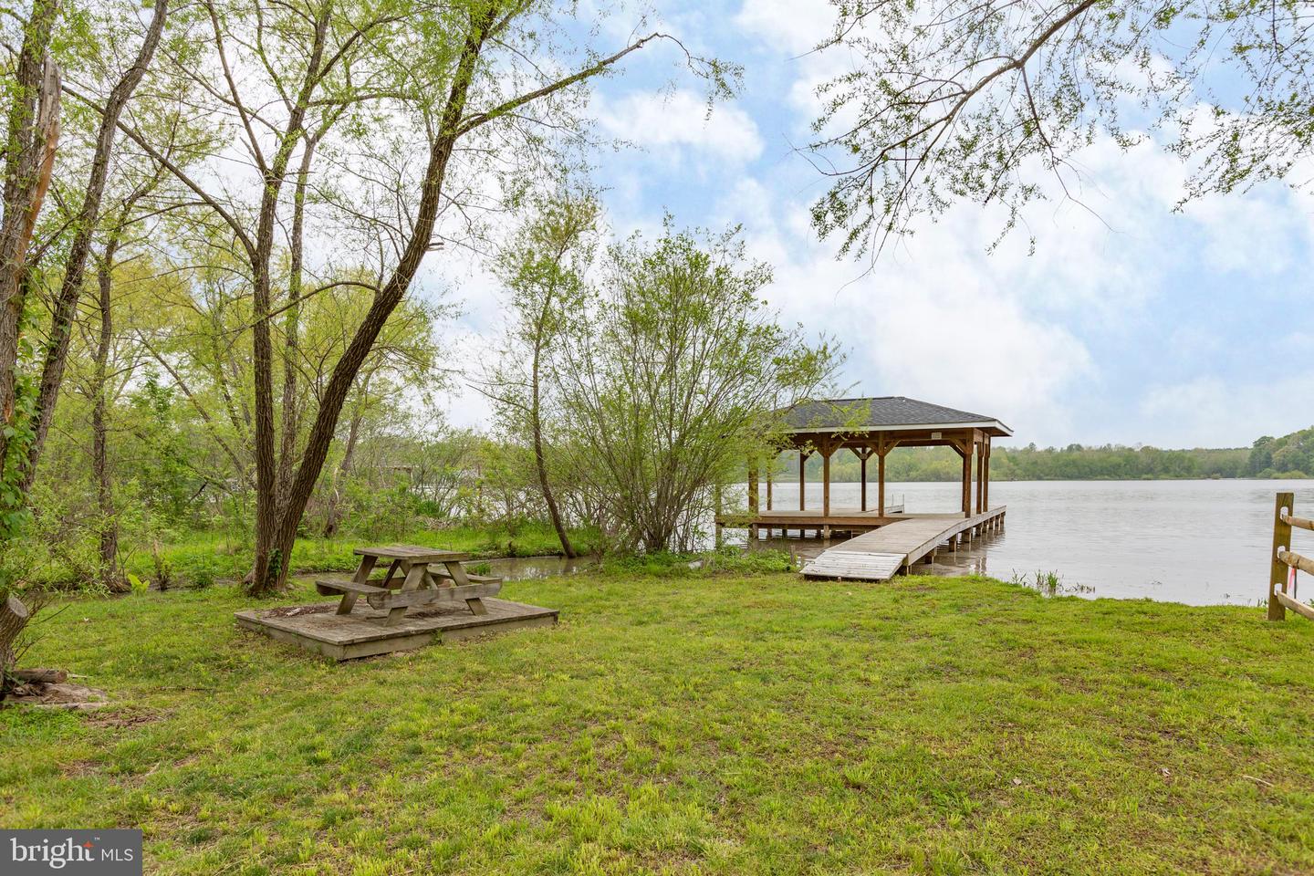 17117 Arrow Point DRIVE