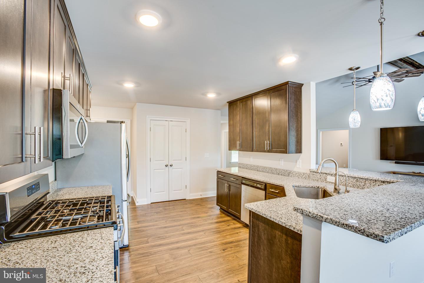 17117 Arrow Point DRIVE