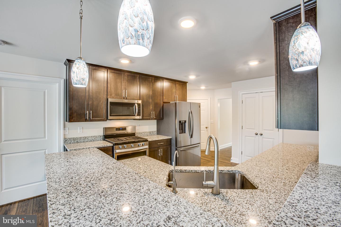 17117 Arrow Point DRIVE