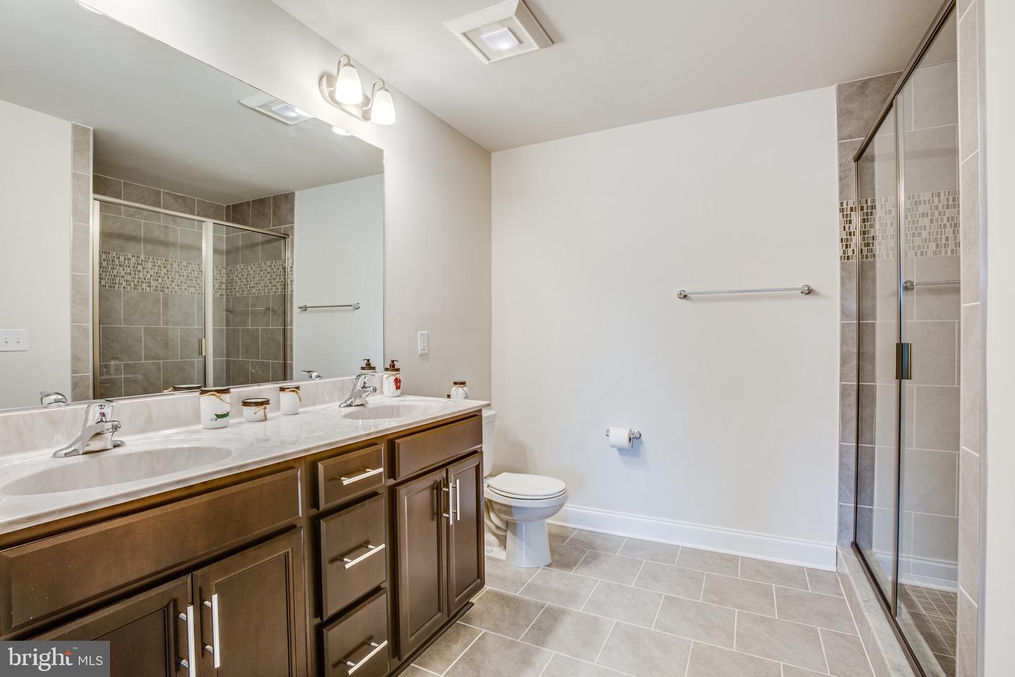 17117 Arrow Point DRIVE