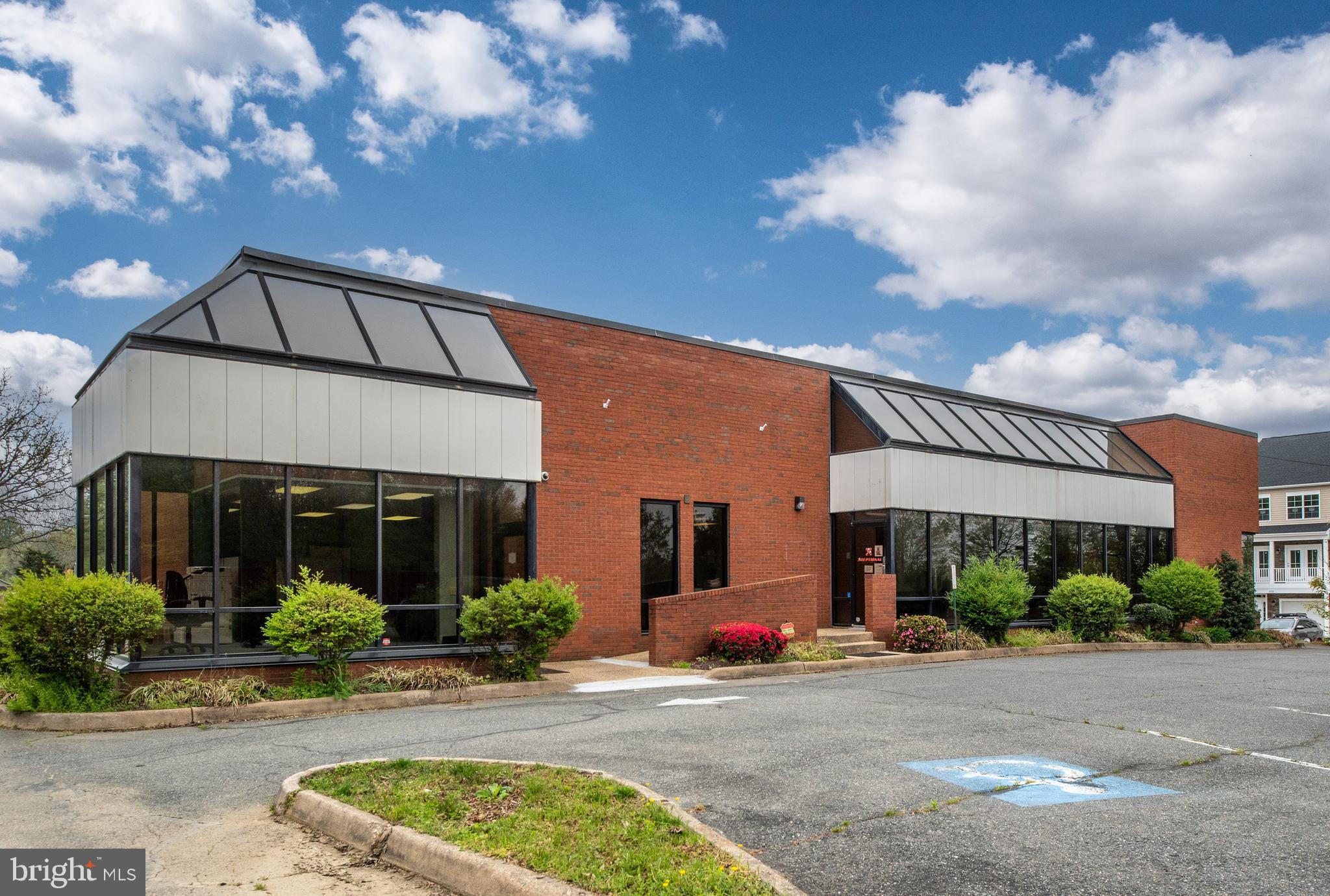 208 HUDGINS ROAD