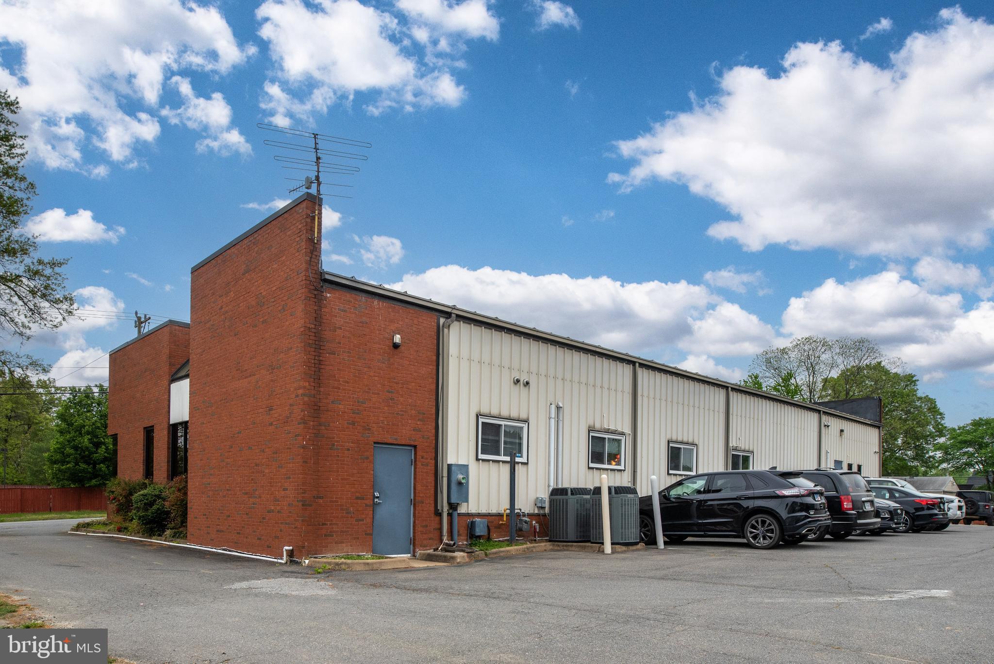 208 HUDGINS ROAD
