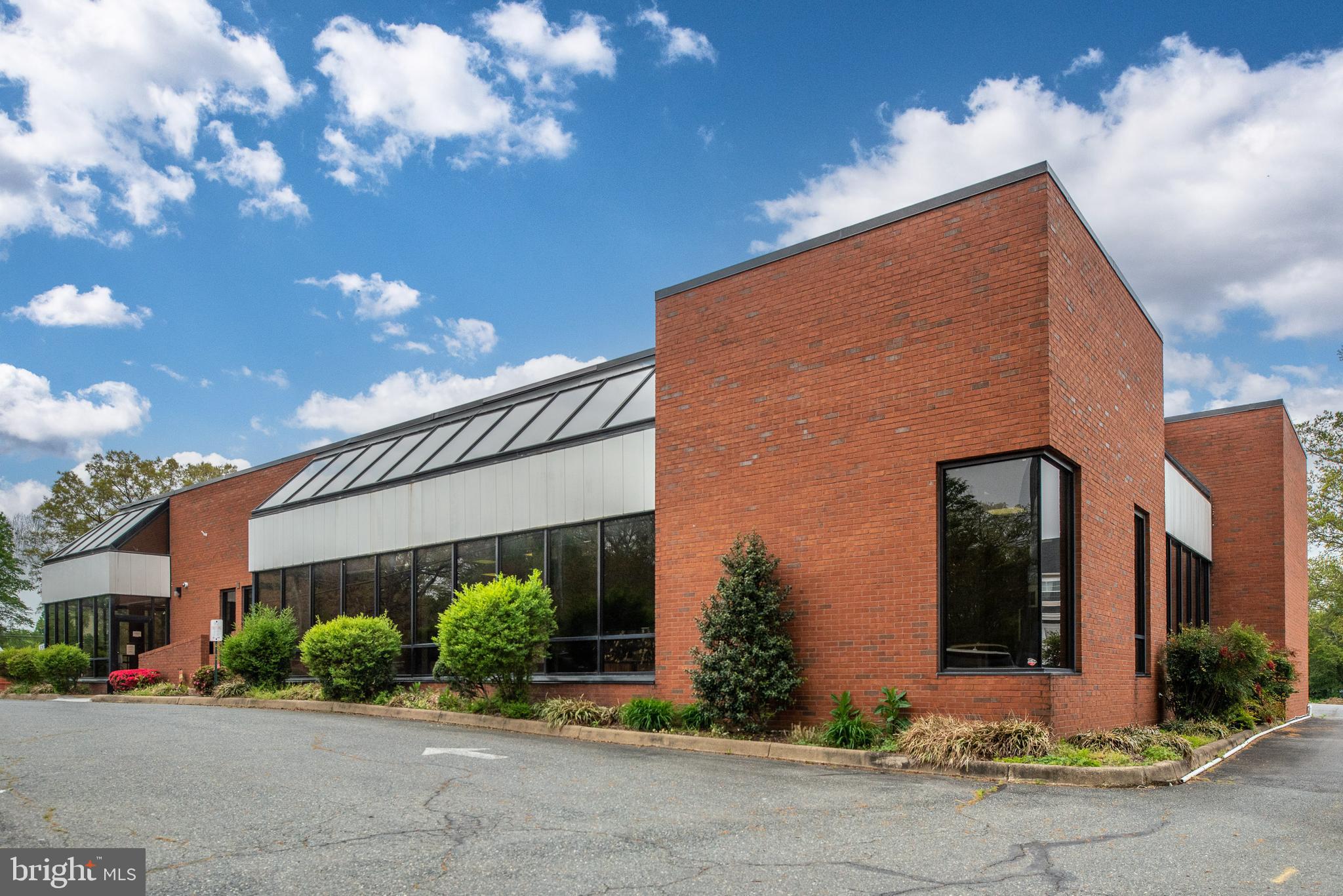 208 HUDGINS ROAD