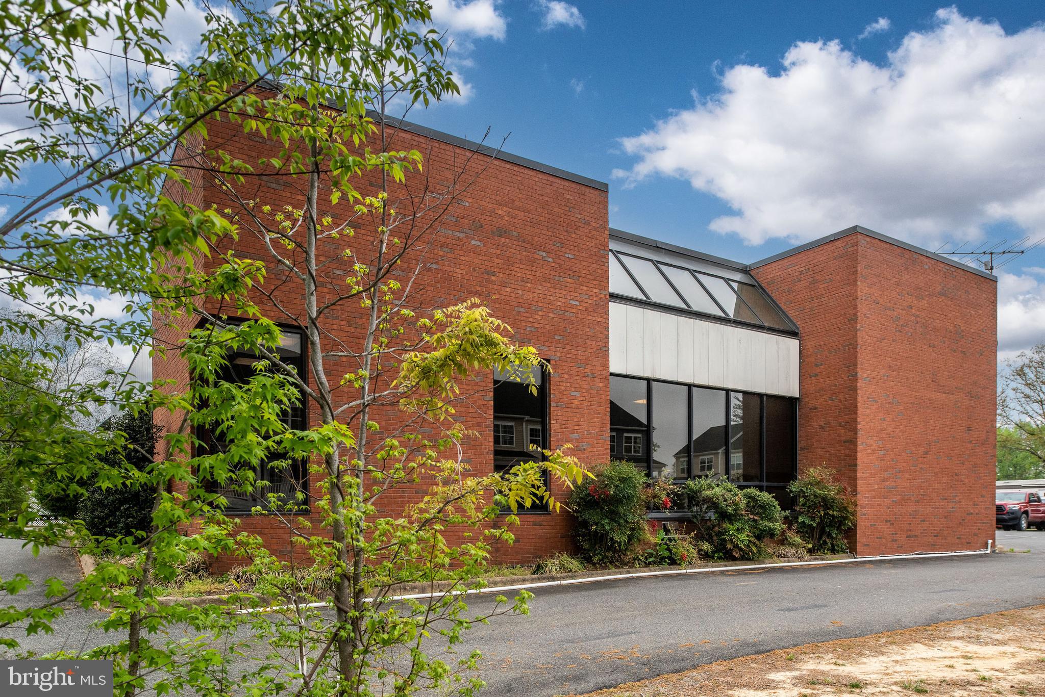 208 HUDGINS ROAD