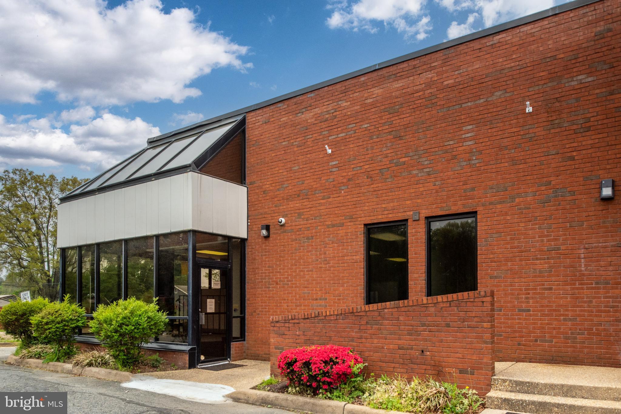 208 HUDGINS ROAD