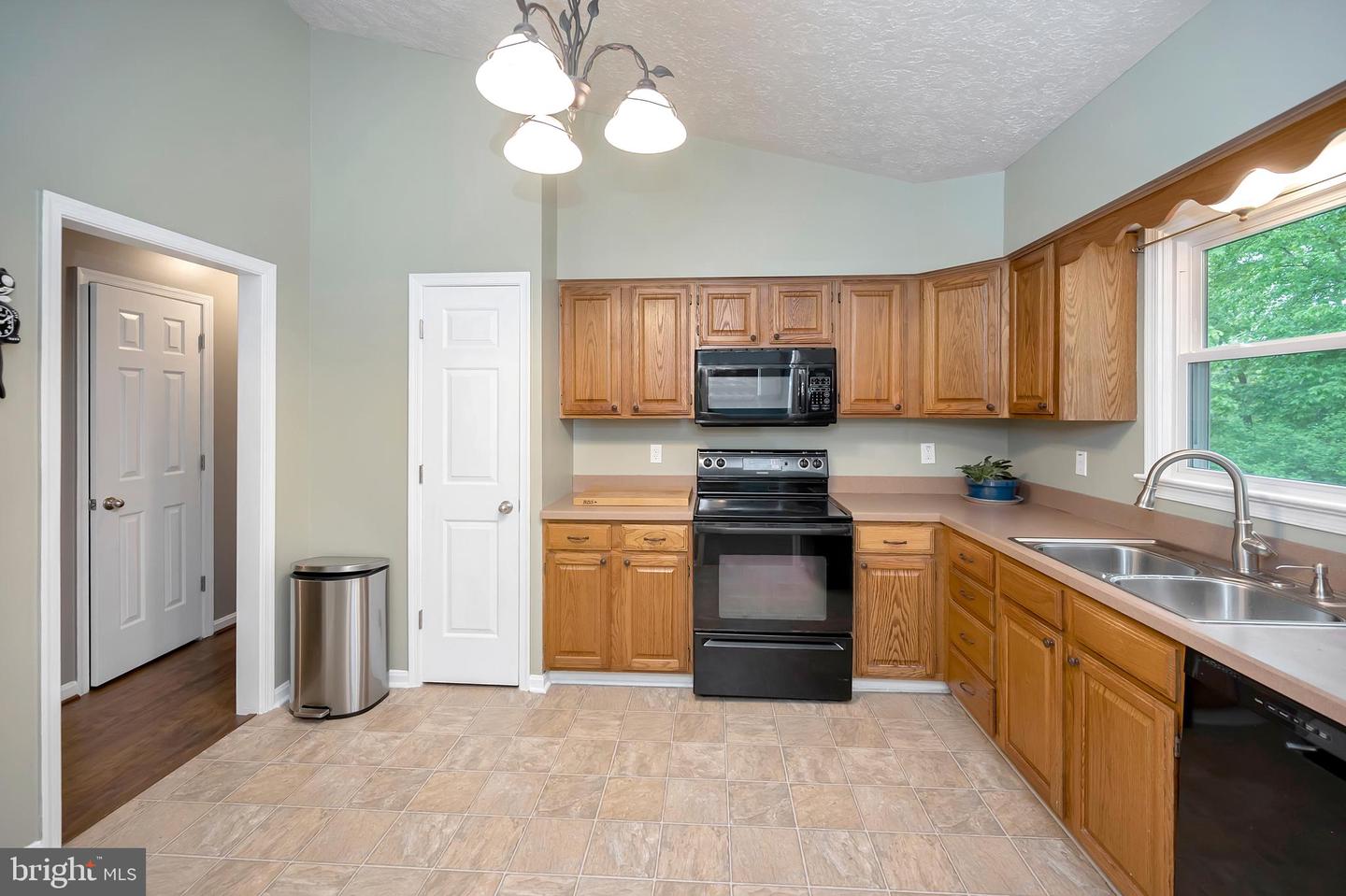 13414 Wilderness Park DRIVE
