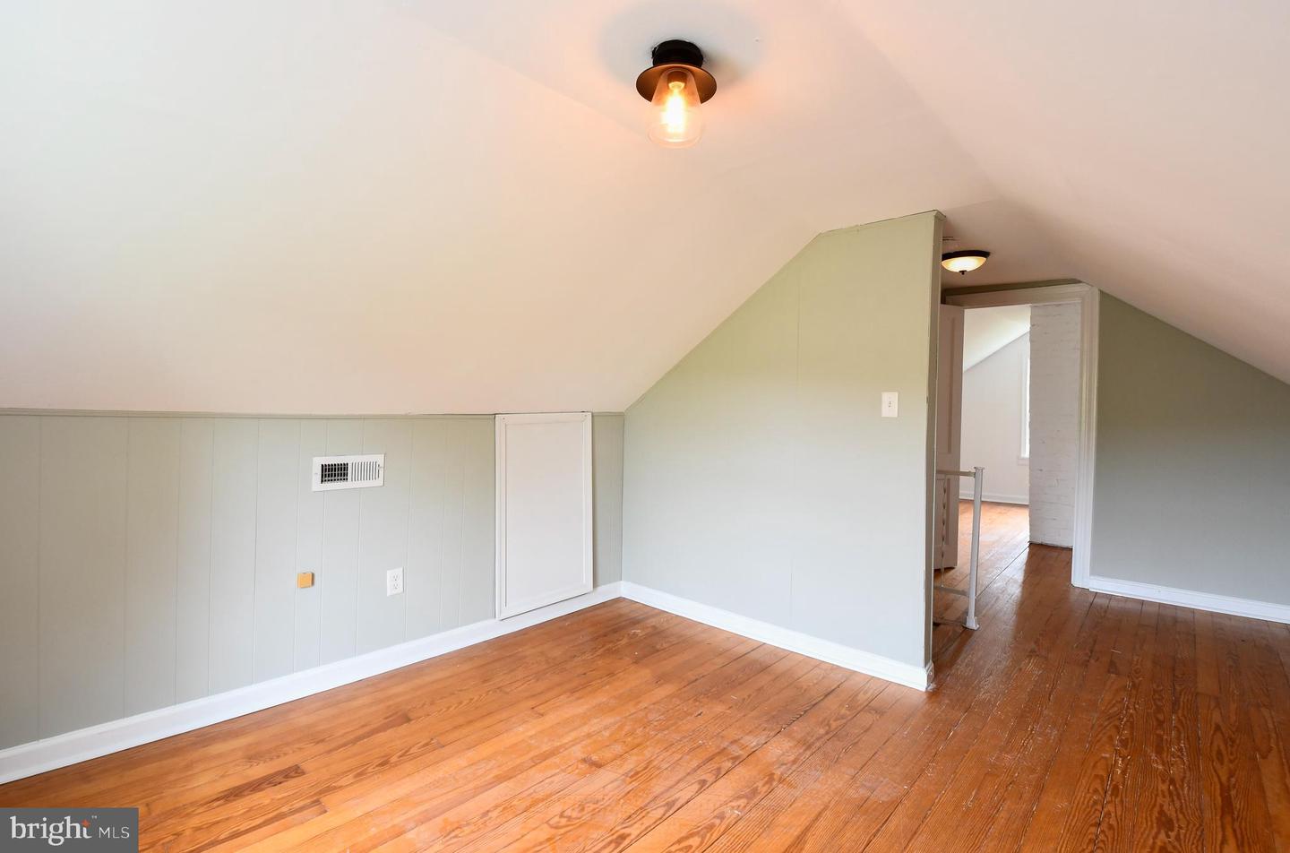 10021 Brock ROAD