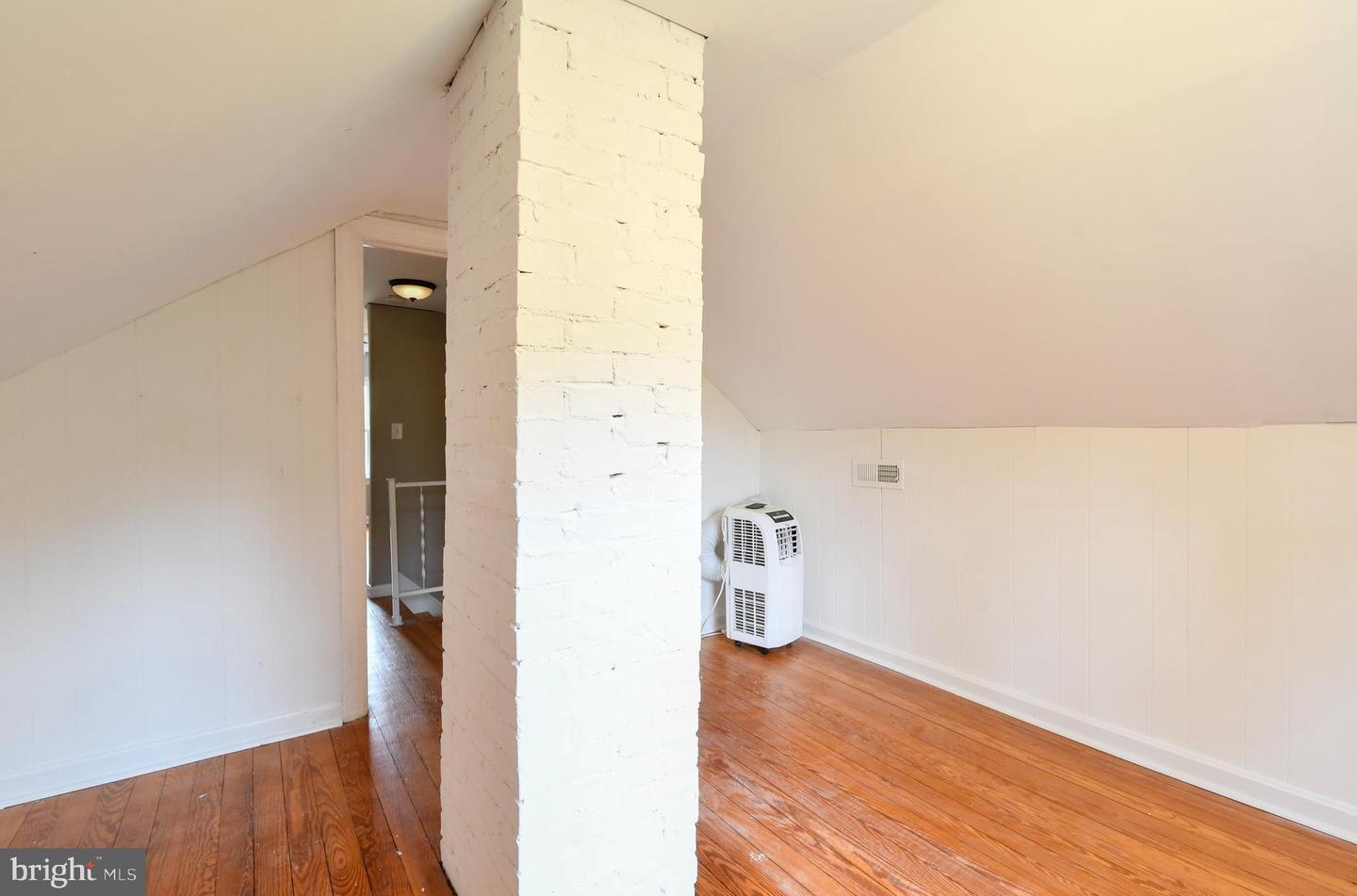 10021 Brock ROAD