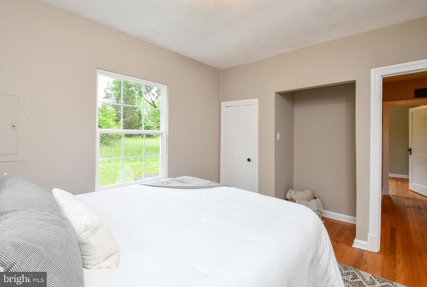 10021 Brock ROAD