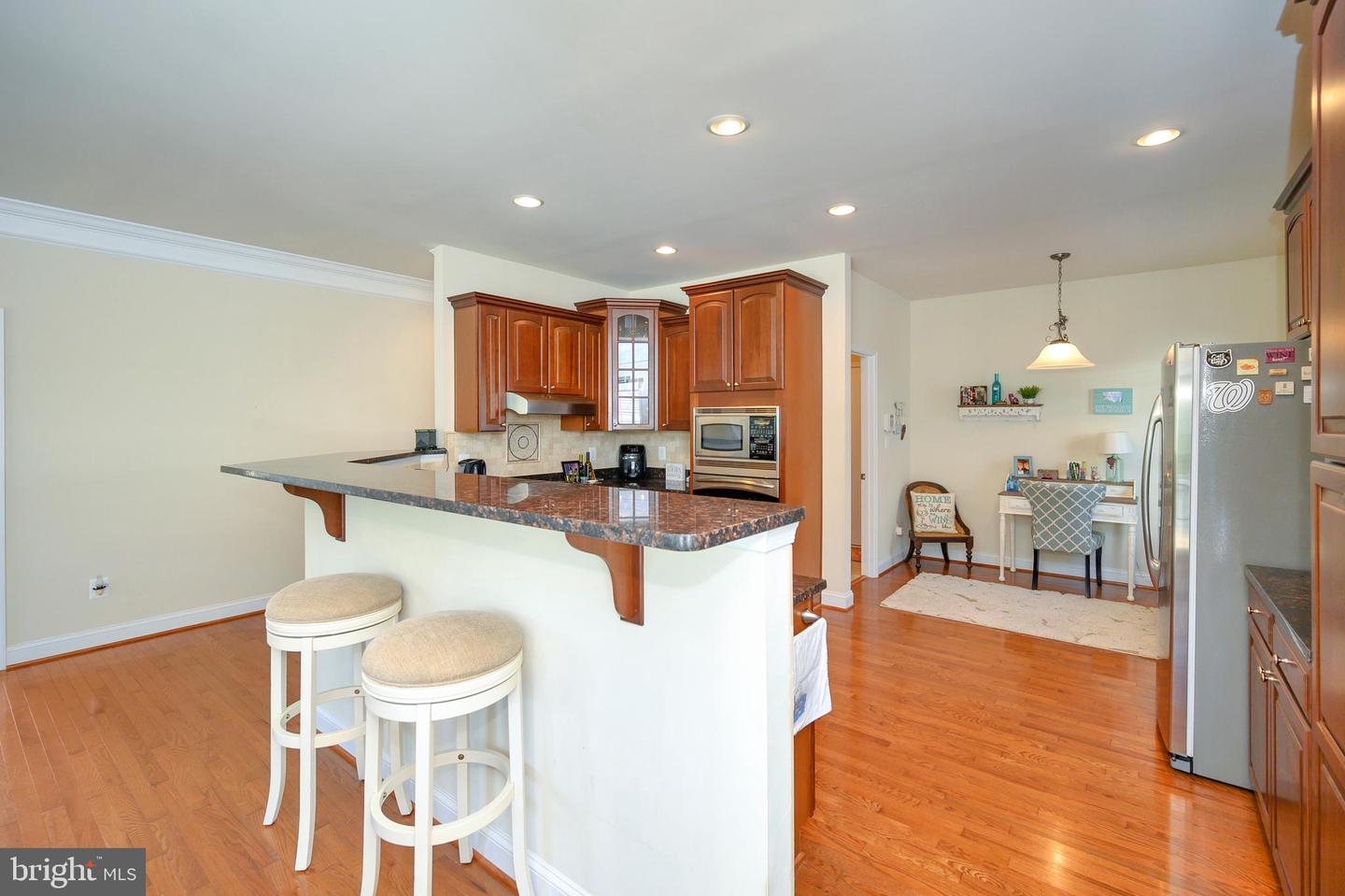 5101 Sewells Pointe DRIVE