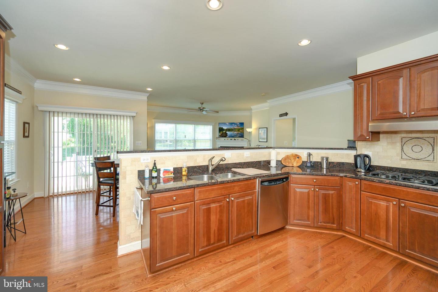5101 Sewells Pointe DRIVE