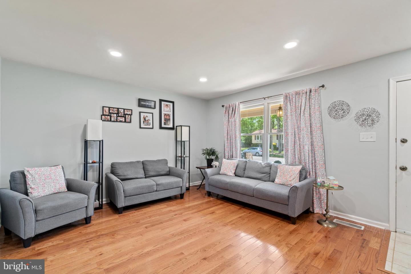 111 Gallimore DRIVE