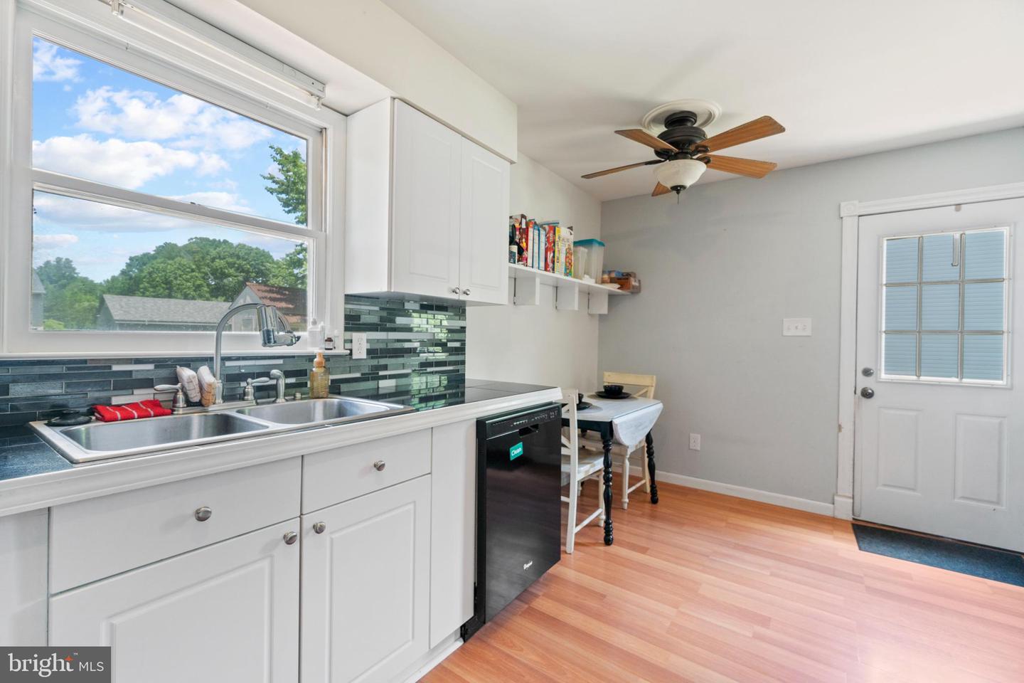 111 Gallimore DRIVE