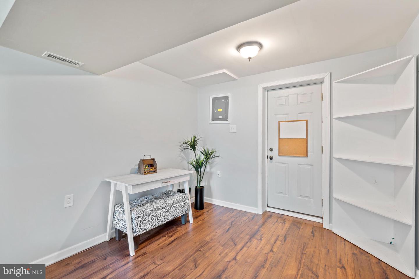 111 Gallimore DRIVE