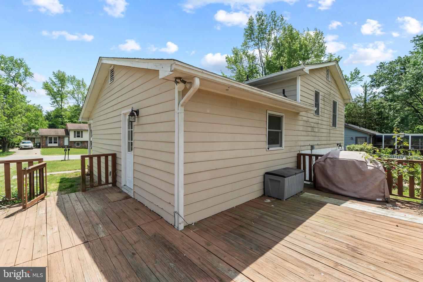 111 Gallimore DRIVE