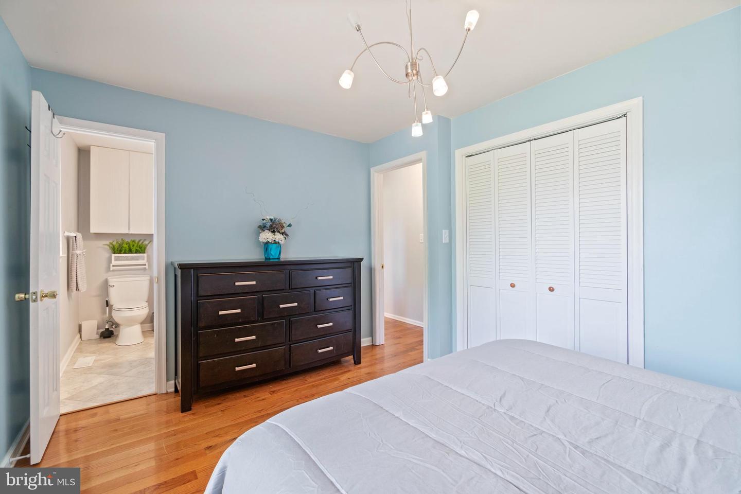 111 Gallimore DRIVE