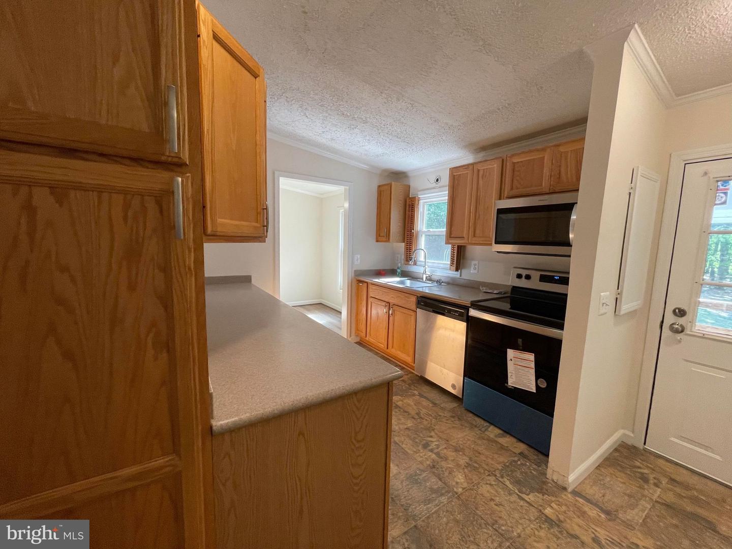 8306 Arlene Acres DRIVE