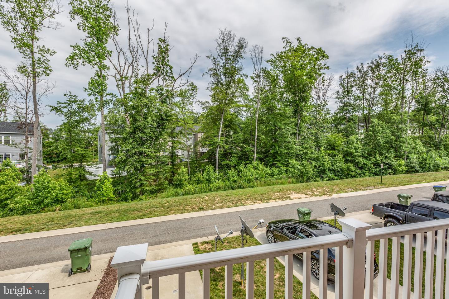 8663 Rosecrans LANE