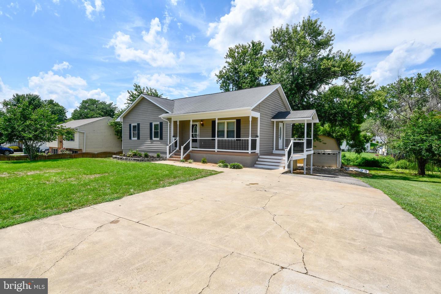 11414 Warner DRIVE