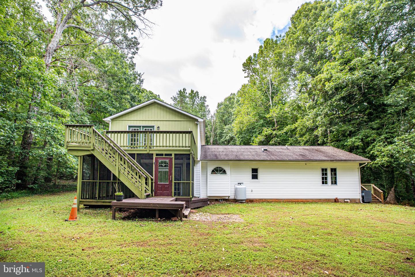 14805 Antler ROAD
