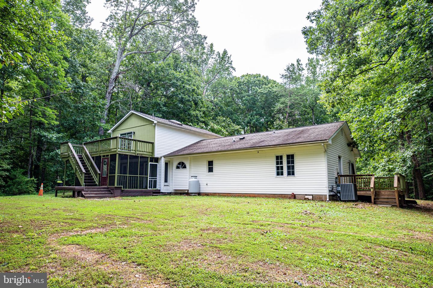 14805 Antler ROAD