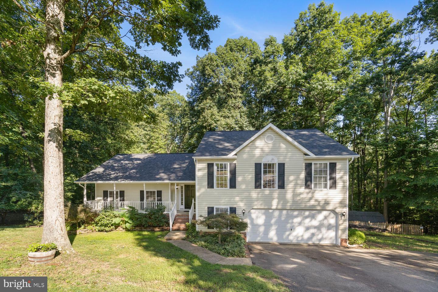 11806 Clifton LANE