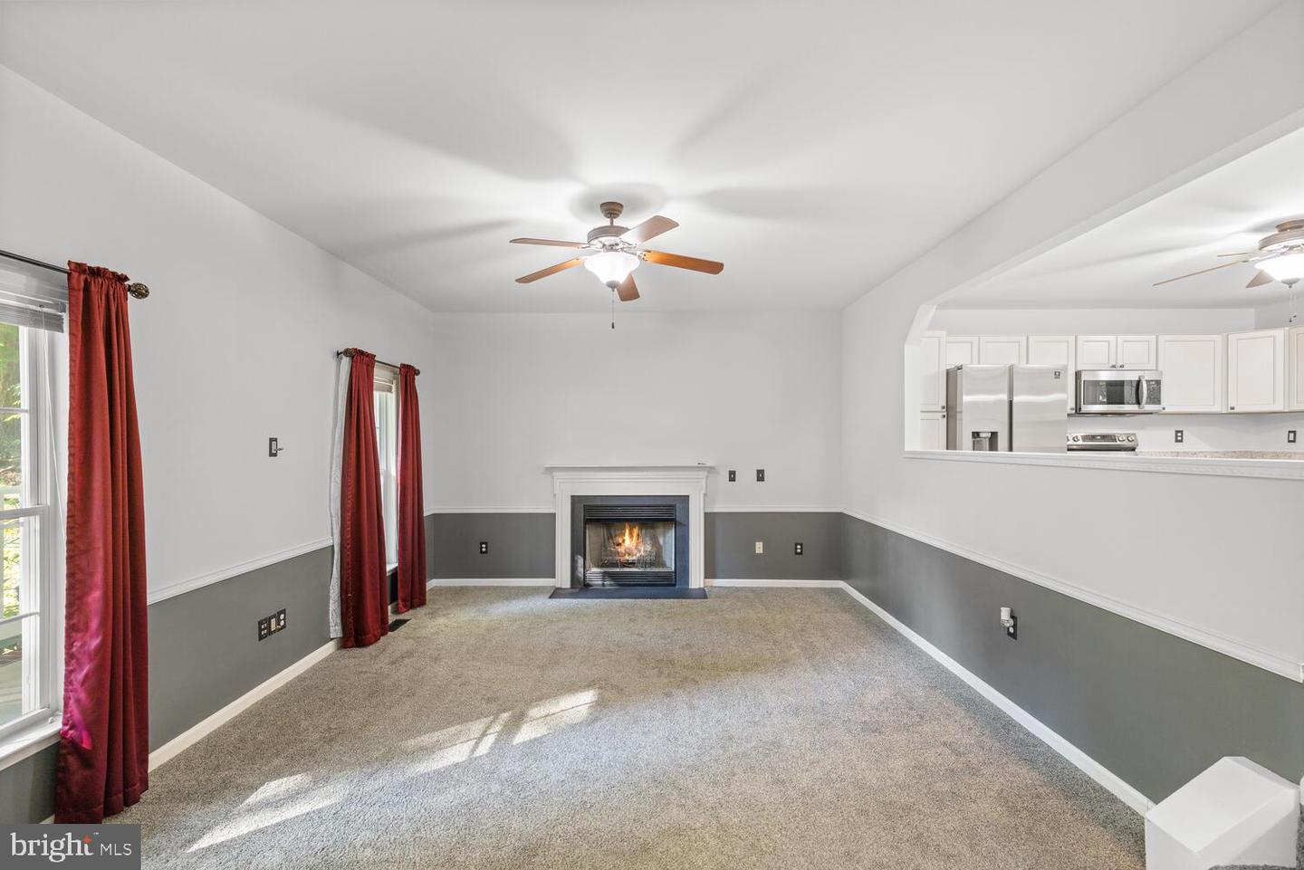 11806 Clifton LANE