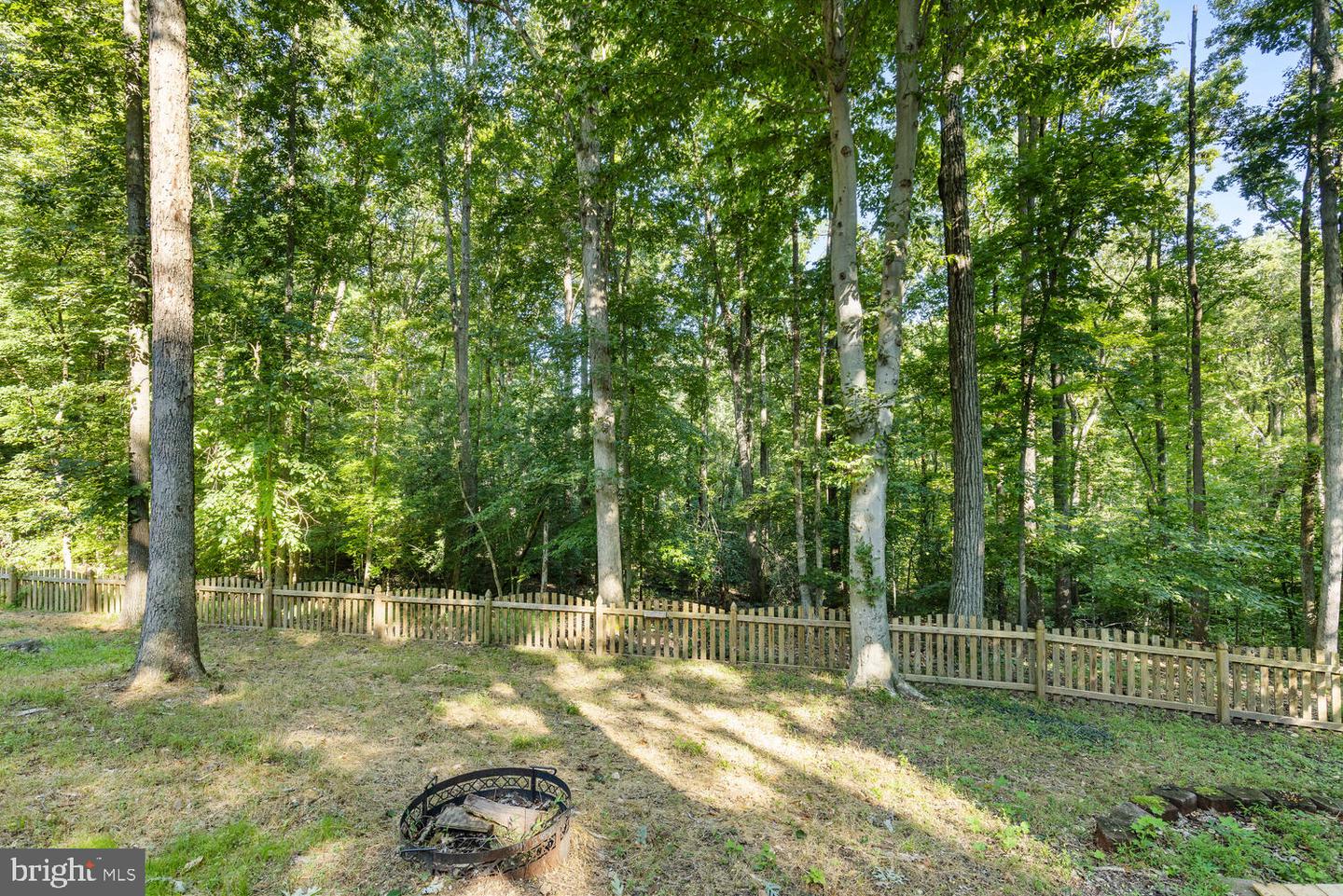 11806 Clifton LANE