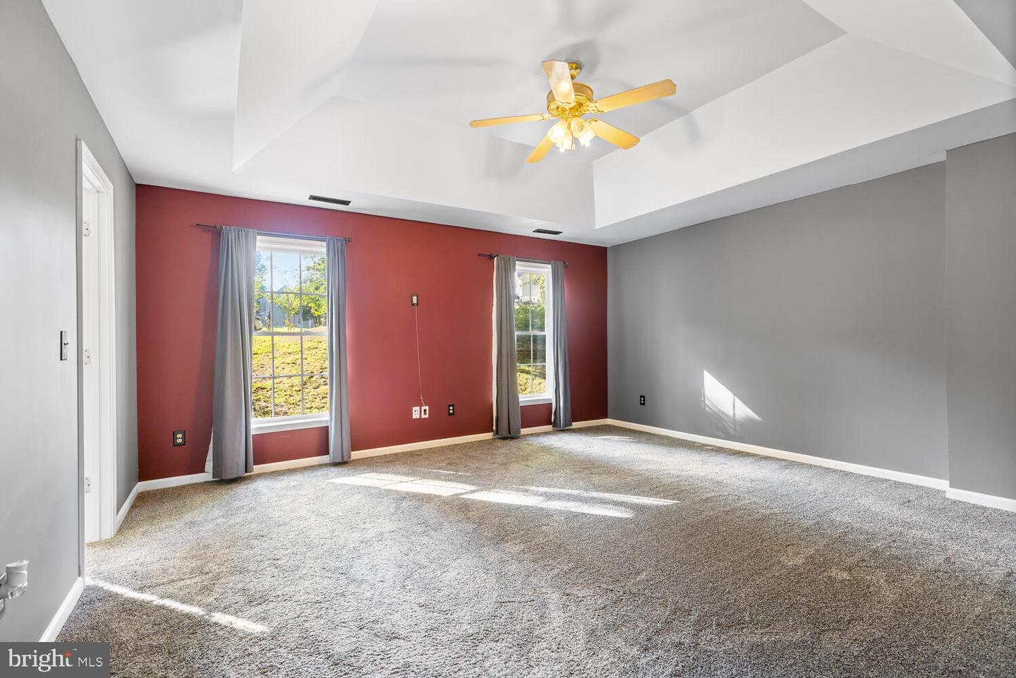11806 Clifton LANE