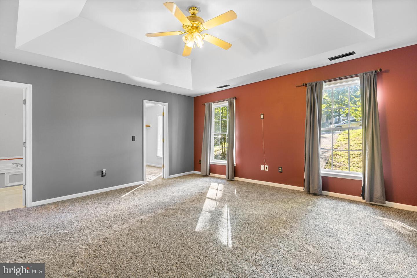 11806 Clifton LANE