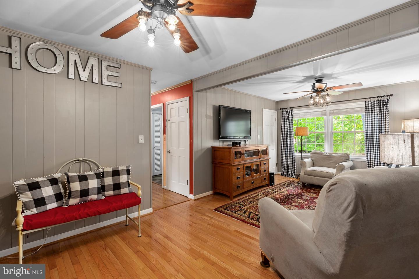 4204 Rosemont LANE